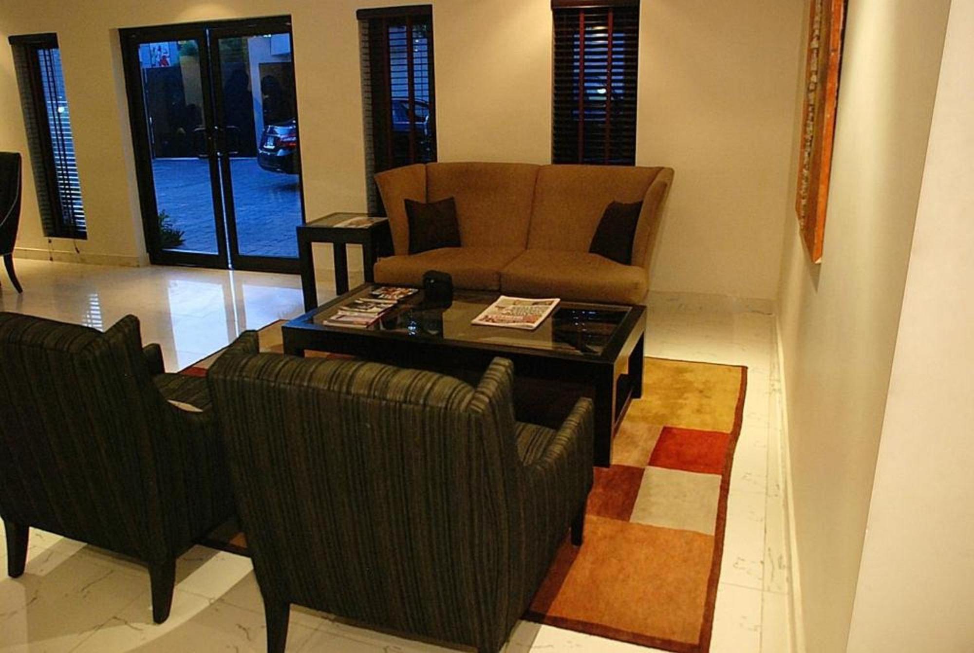 S & S Hotel & Suites Lagos Kültér fotó